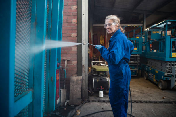 Best Warehouse Cleaning  in Lusk, WY